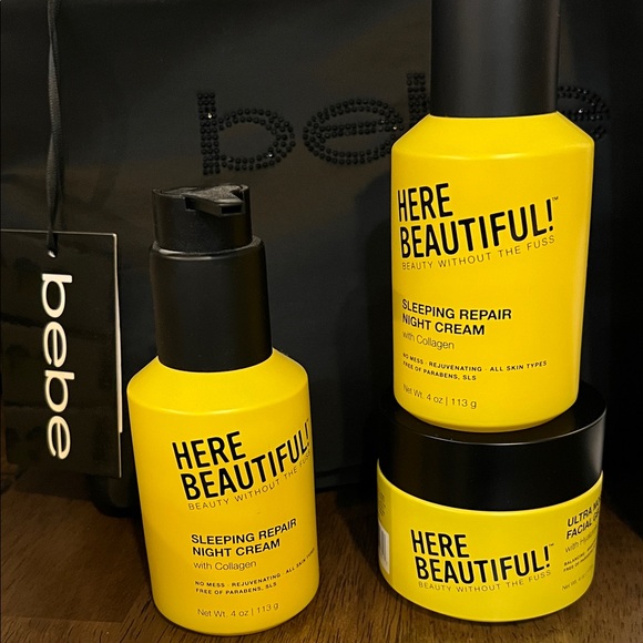 Bebe,Badgley Mischka LED Lighted Vanity Mirror with Here Beautiful Skincare Set - Picture 3 of 4